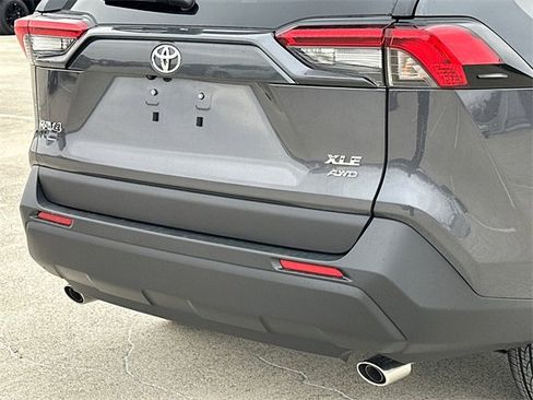 New 2025 Toyota RAV4 XLE image 5