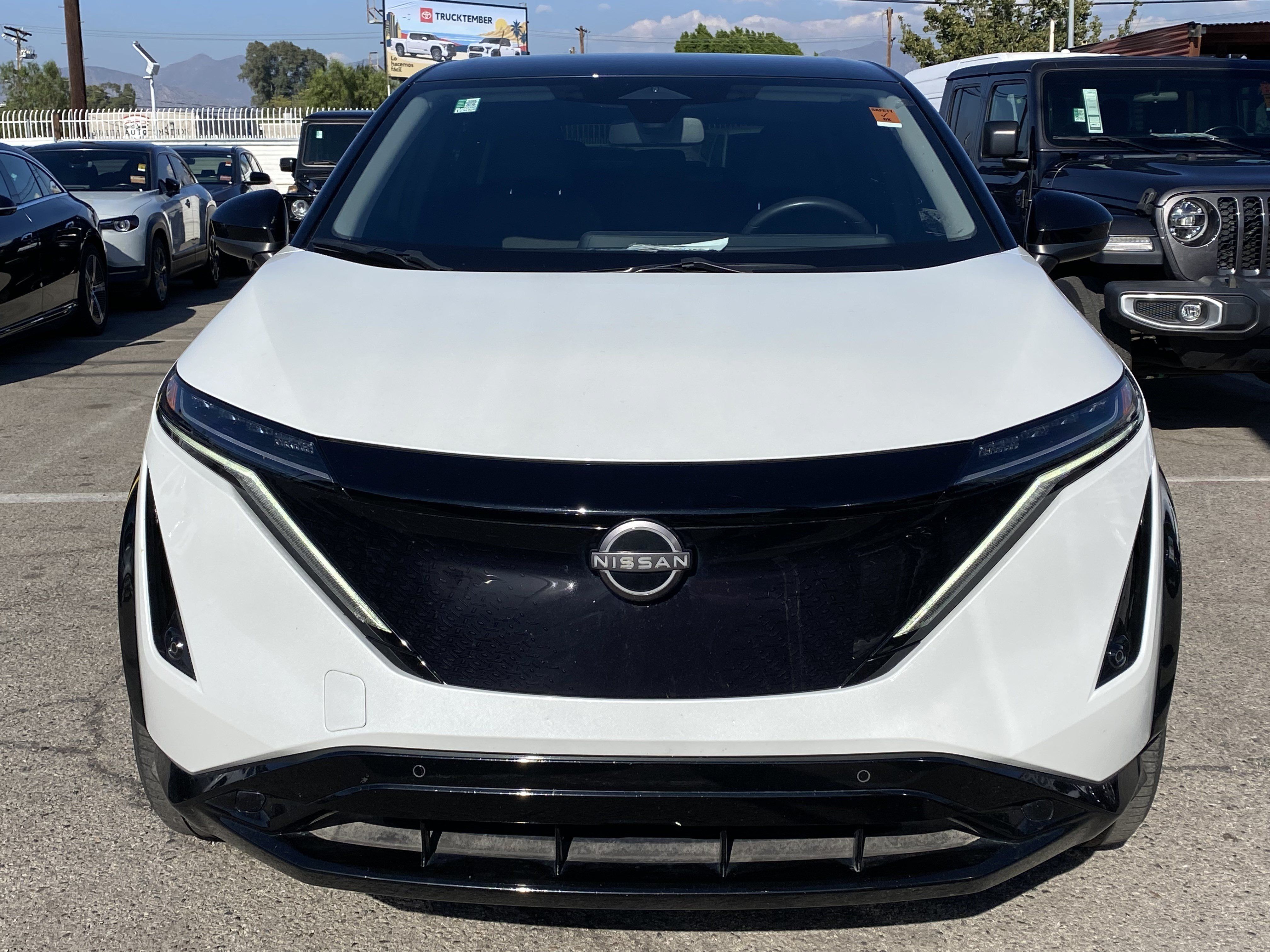 Used 2023 Nissan Ariya FWD image 3