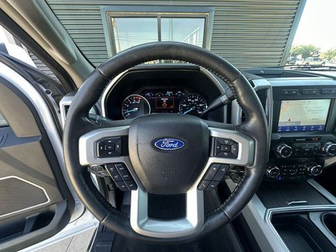 Used 2020 Ford F250 Lariat w/ Lariat Ultimate Package AWD/4WD image 20