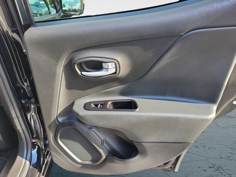 Certified 2023 Jeep Renegade Trailhawk image 36