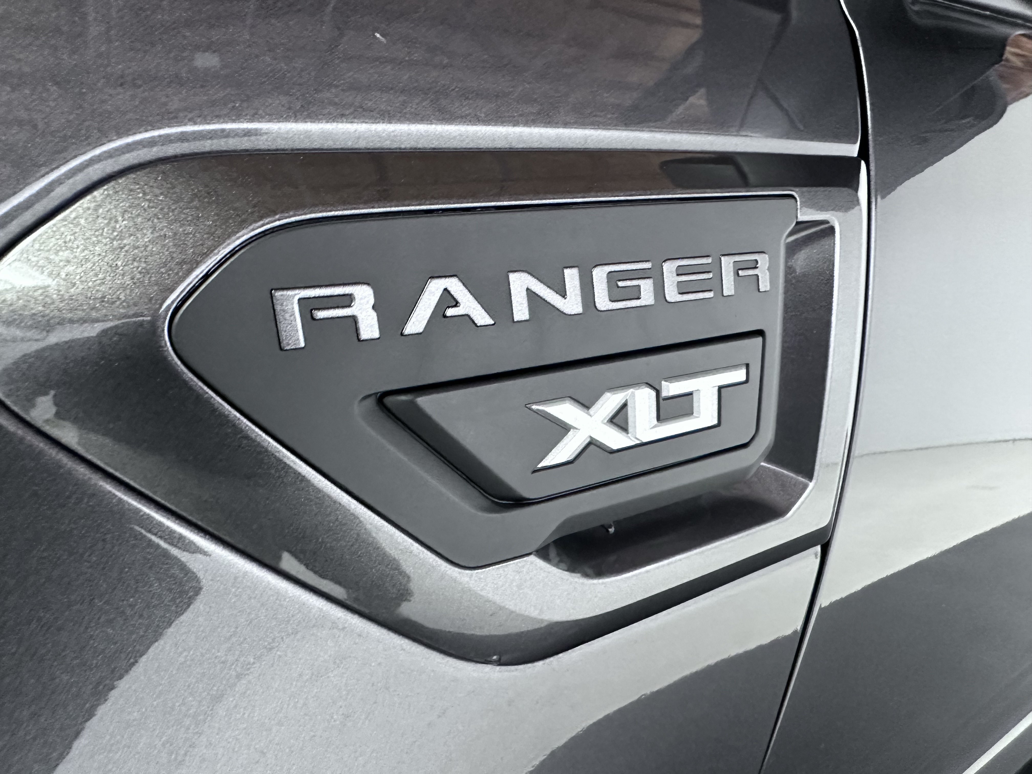 Used 2019 Ford Ranger XLT w/ Equipment Group 302A Luxury AWD/4WD image 8