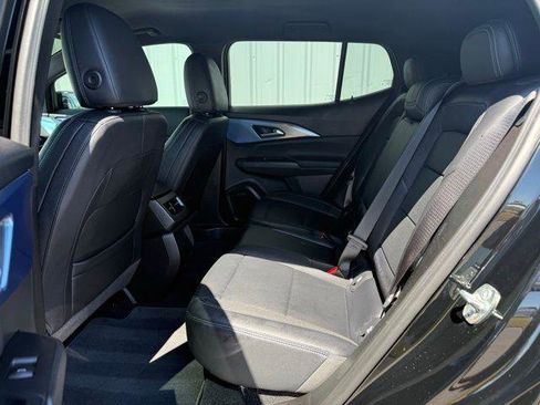 Used 2025 Chevrolet Equinox EV LT image 5