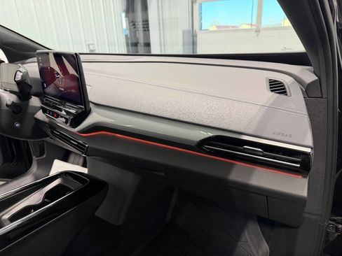 Used 2023 Volkswagen ID.4 Pro S image 21