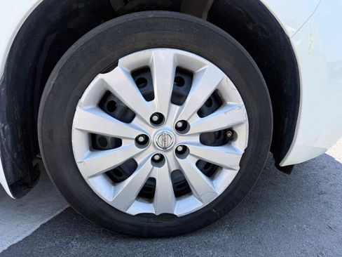 Used 2015 Nissan Leaf S w/ Charge Package FWD image 10