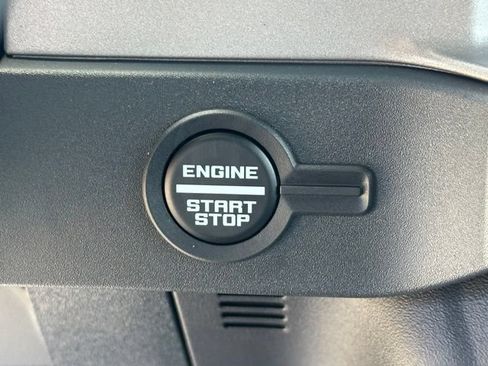 New 2026 Ford Bronco Outer Banks AWD/4WD image 11