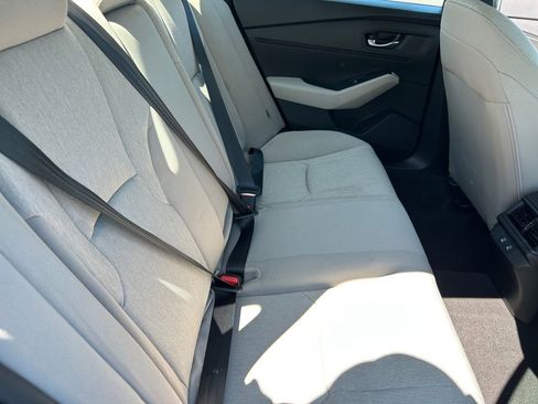 Used 2025 Honda Accord SE image 18