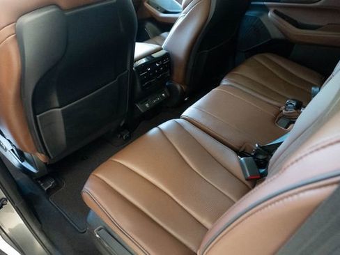 Used 2023 Acura MDX SH-AWD w/ Advance Package image 21