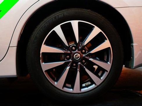 Used 2017 Nissan Altima 2.5 SV w/ Convenience Package image 78