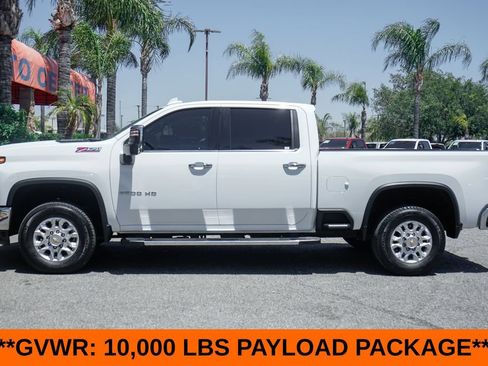 Used 2025 Chevrolet Silverado 2500 LTZ w/ LTZ Premium Package AWD/4WD image 5