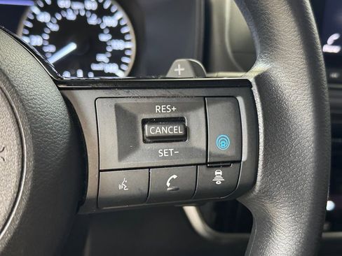 Used 2022 Nissan Rogue SV AWD/4WD image 31