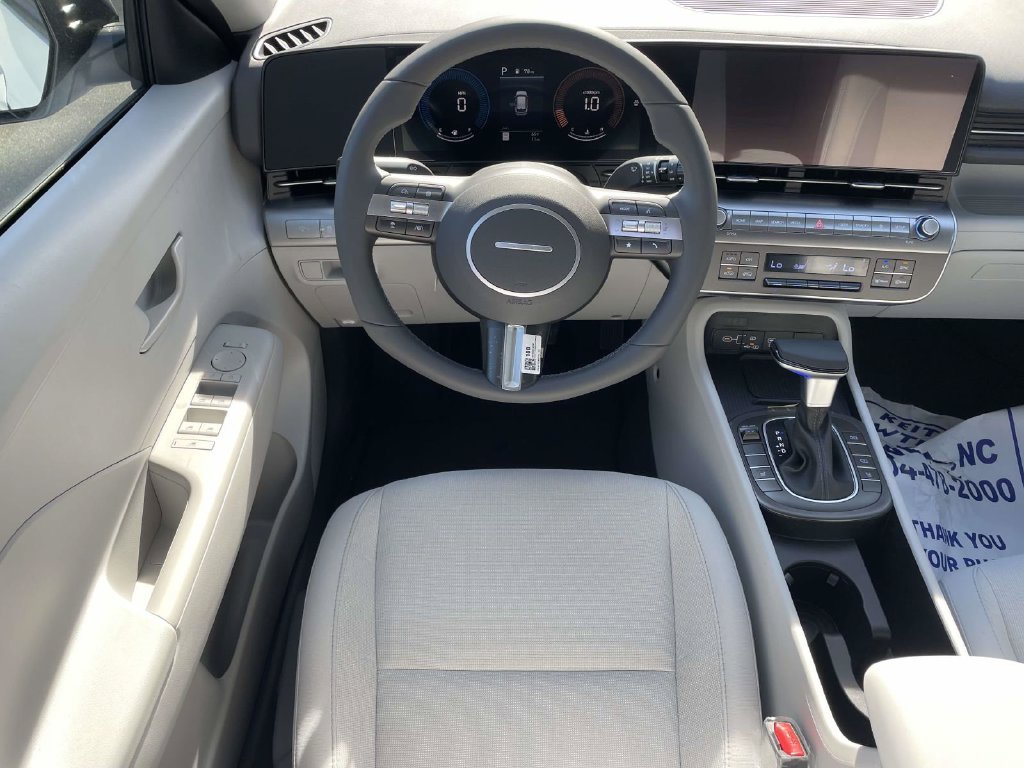 New 2026 Hyundai Kona SEL Sport FWD image 11