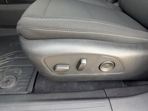 New 2026 Chevrolet Equinox EV LT w/ Comfort Package image 11