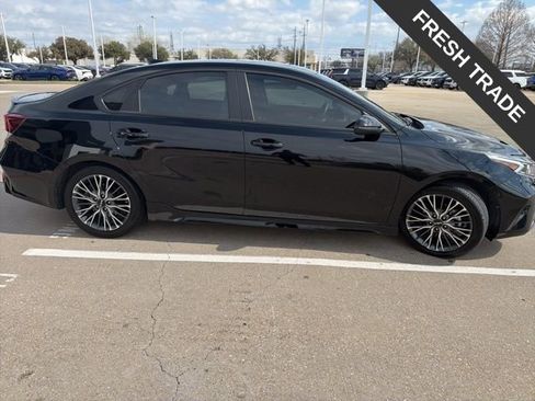 Used 2023 Kia Forte GT-Line w/ GT-Line Premium Package image 3