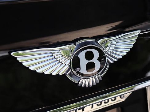 Used 2019 Bentley Bentayga AWD/4WD image 80