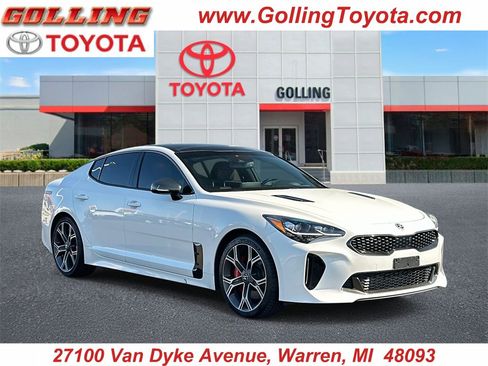Used 2021 Kia Stinger GT2 image 7