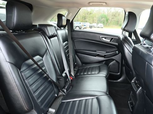 Used 2022 Ford Edge SEL w/ Convenience Package image 21