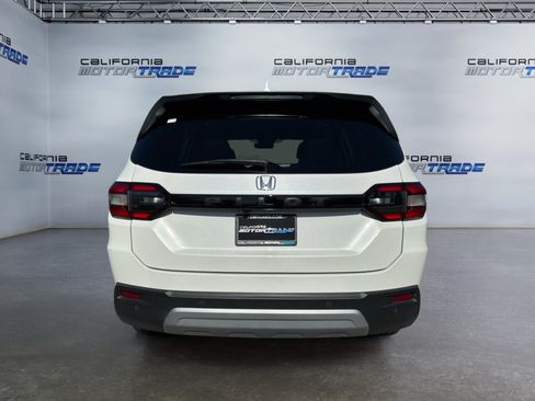 Used 2023 Honda Pilot EX-L image 6