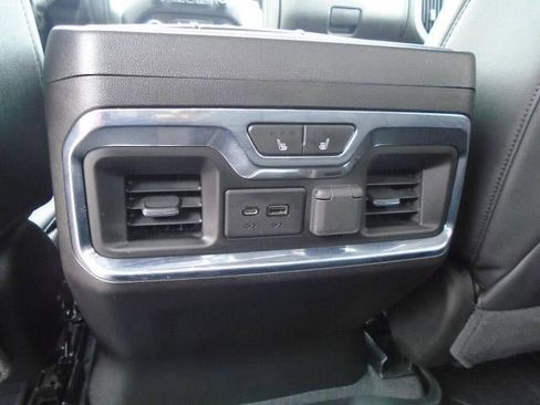 Used 2021 Chevrolet Silverado 1500 LTZ image 19