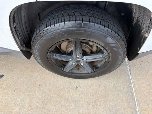 Used 2012 GMC Terrain SLE FWD image 9