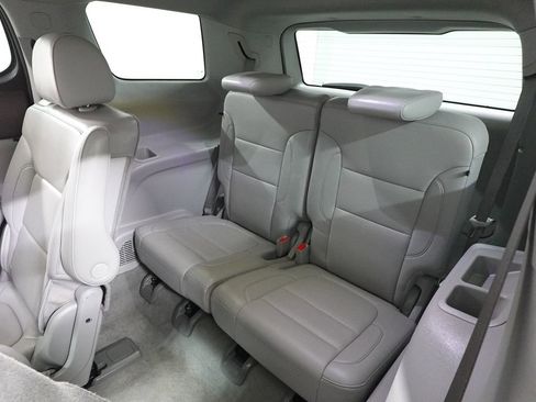 Used 2023 GMC Acadia SLT image 27