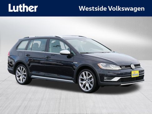 Used 2019 Volkswagen Golf Alltrack SEL image 1