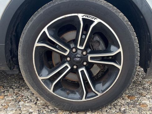 Used 2013 Ford Explorer Sport AWD/4WD image 22