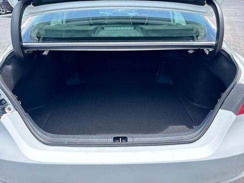 Used 2022 Toyota Camry SE FWD image 24