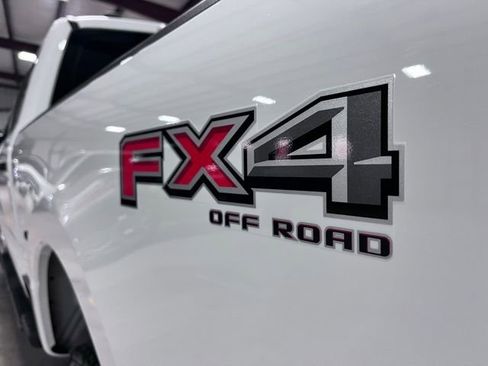 Used 2025 Ford F250 XL AWD/4WD image 32