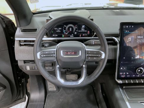 New 2026 GMC Sierra EV Elevation w/ LPO, Elevation Dark Package image 11