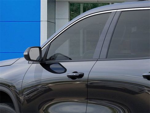 New 2026 Chevrolet Traverse LT w/ LPO, Floor Liner Package image 12