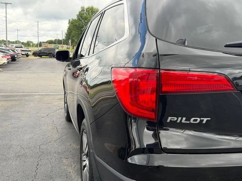 Used 2017 Honda Pilot EX-L image 8