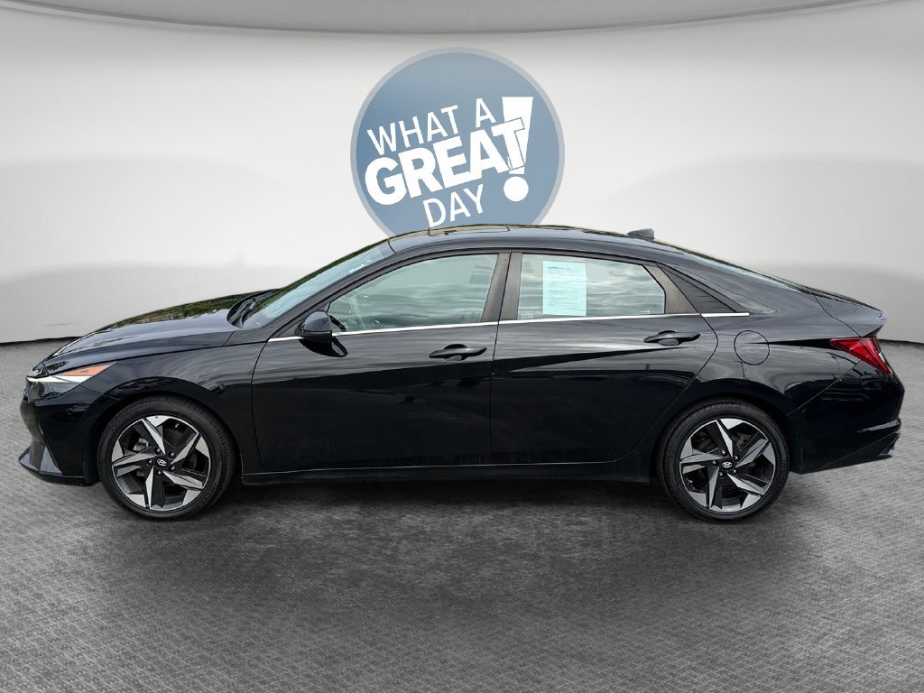 Used 2021 Hyundai Elantra SEL w/ Convenience + Premium Package FWD image 7