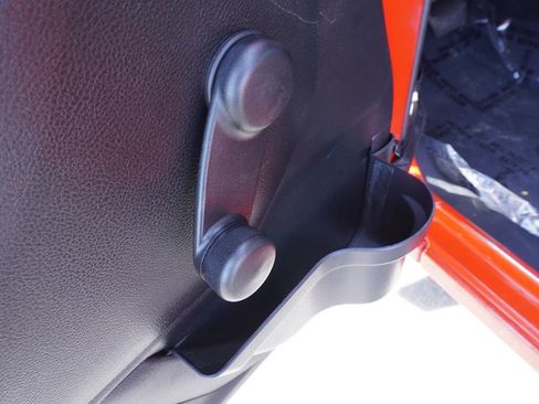 Used 2015 Jeep Wrangler Sport w/ Quick Order Package 24S AWD/4WD image 14