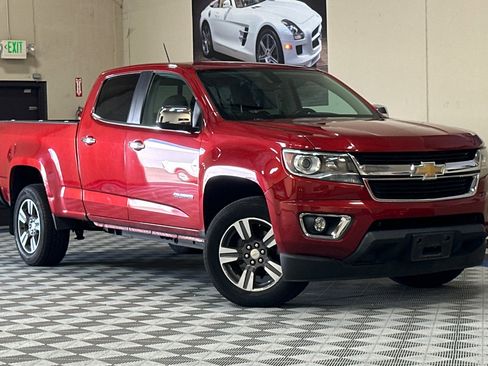 Used 2016 Chevrolet Colorado LT w/ Luxury Package, Chrome image 2