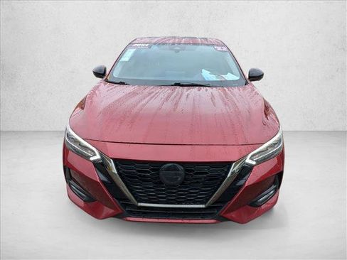 Used 2022 Nissan Sentra SR w/ SR Premium Package image 2