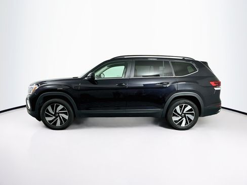 Used 2025 Volkswagen Atlas SE FWD image 4