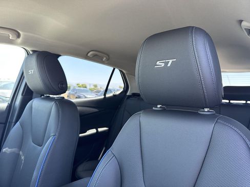New 2026 Buick Encore GX Sport Touring w/ Advanced Technology Package FWD image 21