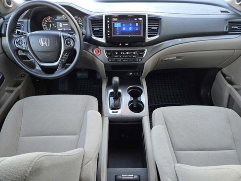 Used 2016 Honda Pilot EX image 25