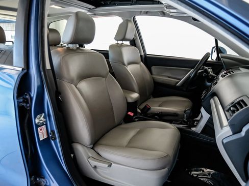 Used 2015 Subaru Forester 2.5i Touring AWD/4WD image 29