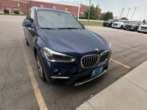 Used 2018 BMW X1 xDrive28i AWD/4WD image 7