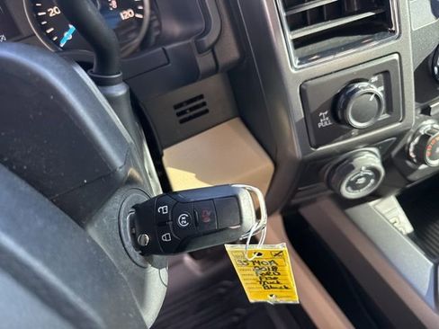 Used 2018 Ford F150 XLT w/ Equipment Group 302A Luxury image 22