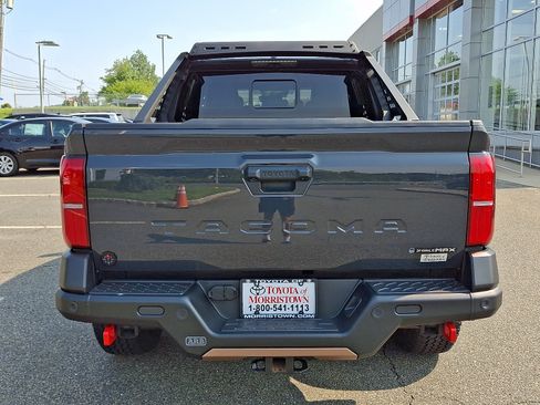 Used 2024 Toyota Tacoma 4x4 Double Cab Hybrid image 5