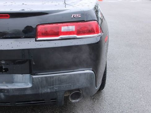 Used 2015 Chevrolet Camaro LT RWD image 36