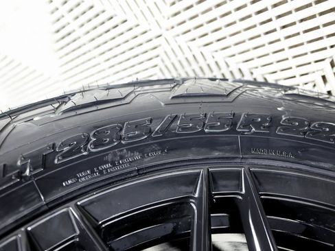 Used 2025 Lexus GX 550 image 55