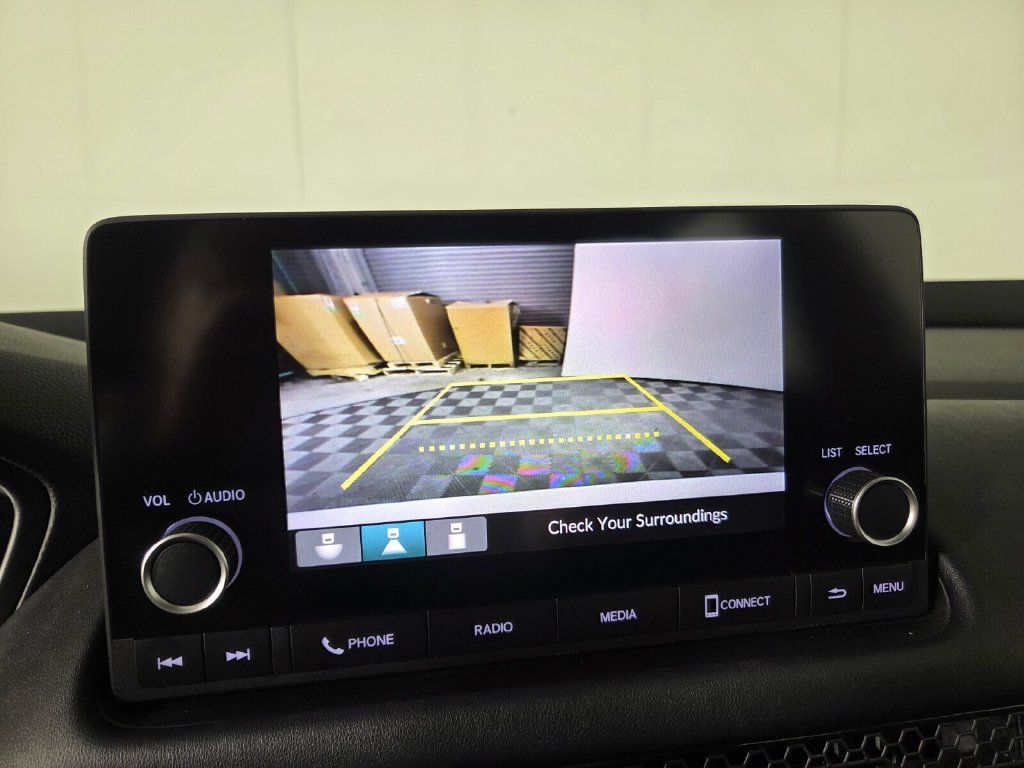 Used 2023 Honda HR-V LX image 32