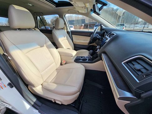 Used 2019 Subaru Outback 2.5i Limited w/ Popular Package #2 image 55