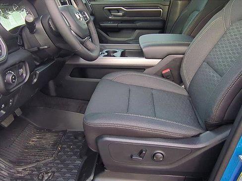 New 2026 RAM 1500 Big Horn w/ Night Edition image 4