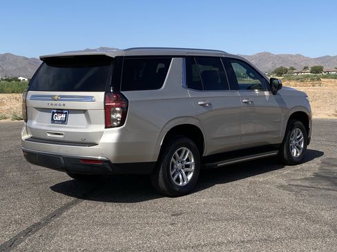 Used 2024 Chevrolet Tahoe LT AWD/4WD image 3