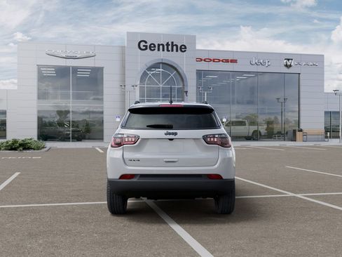 New 2026 Jeep Compass Limited image 7