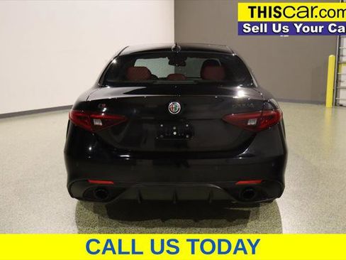 Used 2021 Alfa Romeo Giulia Ti Sport w/ Carbon Package AWD/4WD image 6